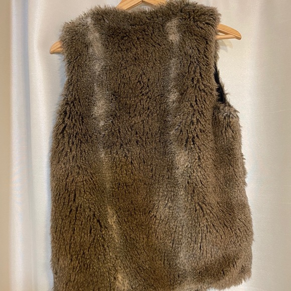 Talula Park Slope Vest - Picture 4 of 6